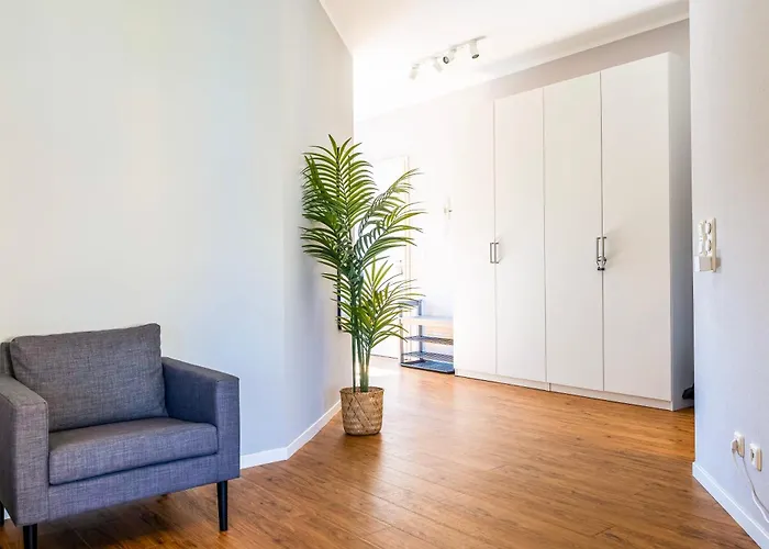 70 Qm Wohlfuehlperle - Ruhig Und Trotzdem Schnell Im Zentrum - Grosser Balkon Dresde