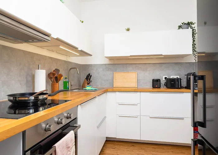 70 Qm Wohlfuehlperle - Ruhig Und Trotzdem Schnell Im Zentrum - Grosser Balkon Appartement Dresde