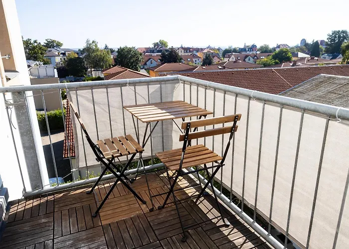 70 Qm Wohlfühlperle - Ruhig Und Trotzdem Schnell Im Zentrum - Großer Balkon Apartamento *