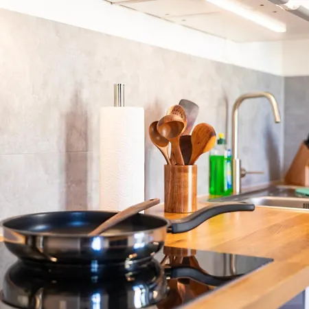 70 Qm Wohlfuehlperle - Ruhig Und Trotzdem Schnell Im Zentrum - Grosser Balkon